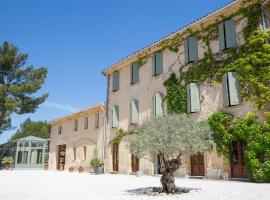 Domaine Gaogaia, hotel near Association of the Companies of the Business Park of Aix-en-Provence, Aix-en-Provence