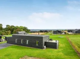 Three-Bedroom Holiday Home In Haderslev