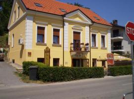 Apartments Petar Pan, huoneisto kohteessa Krapinske Toplice