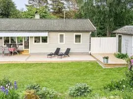 6 person holiday home in LJUNGSKILE-By Traum