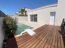 Villa moderne et confortable