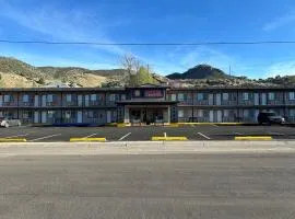 HWY 50 Inn