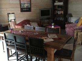 La Grange, hotel in Saint-Père