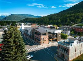 Basecamp Suites Revelstoke, Hotel in Revelstoke