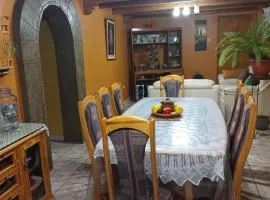 Depa amoblado Samana Cruz