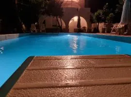 Sea side studios with swimming pool & parking