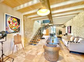 Le Domaine de Stian, Hotel in Nuaillé-dʼAunis