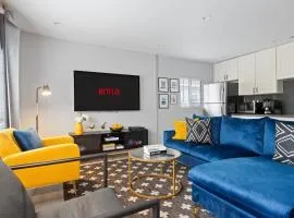 Luxury Oasis in Culver City! Free parking and Jacuzzi