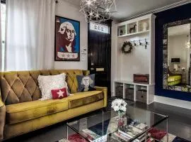THE LIBERTY HOUSE Of Old Town Designer Home