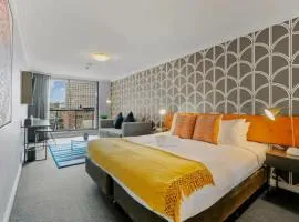 KozyGuru | Haymarket | Classic City Studio