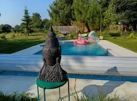 Villa élégante à Château-la-Vallière avec piscine privée