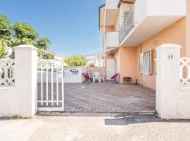 Posada porto trilocale، فندق في سان جيوفاني