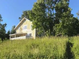 Lakeside House, Storstugan