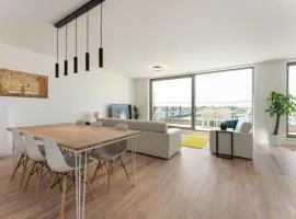 Lichtrijk en ruim appartement met zeezicht - 5p