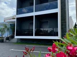 Kevin's ApartHotel