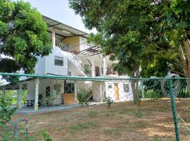 OSHKI Farm and Holiday Resort, hotel a Welikanda