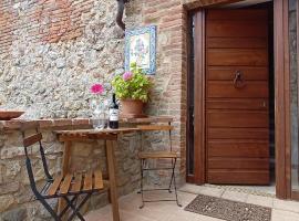 SerenaHouse, hotel v destinaci Radicondoli