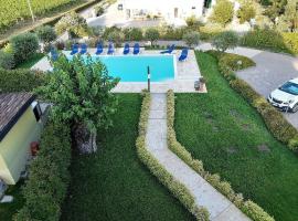 Albergo quatro pini, hotel v destinácii Pozzolengo