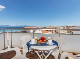 Apartment Fénix Marina by Interhome