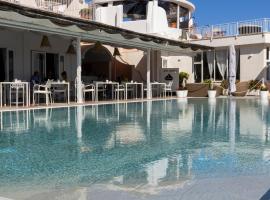 Hotel Chiaia Di Luna, hotel v Ponze