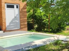 Casa En Victoria Entre Ríos Salida Al Rio Pesca Cabaña, ξενοδοχείο σε Victoria