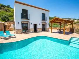 Villa Relax and Pool El Moral
