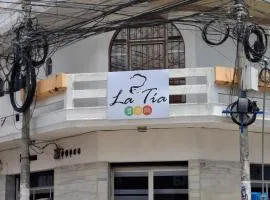 La Tía
