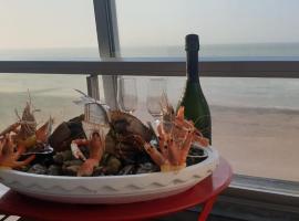 La Perle de Nacre, hotel in Courseulles-sur-Mer