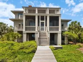 Maison Blanche home by Peace Vacations