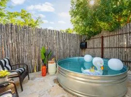 Claret House Full Kitchen and Private Hot Tub