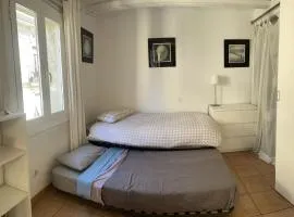 Room in Gotic