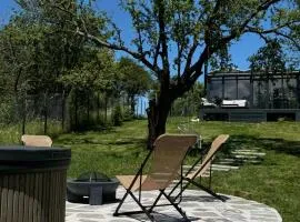 Crossroads Cabin