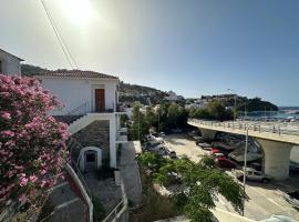 The Icarian resort " Dourediko" by BRP-PROPERTIES, κατάλυμα με κουζίνα στον Εύδηλο