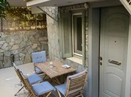 Dori's Seaside Apartment