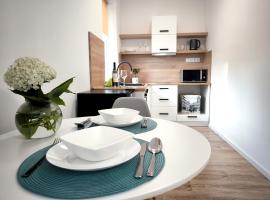Apartmány Karpatia s privátnym parkovaním, habitación en casa particular en Svidník
