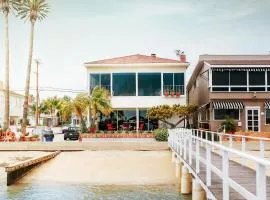 1400 S Bayfront