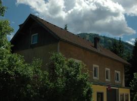 Ferienwohnung Rosenbach OG, hotel v destinaci Rosenbach