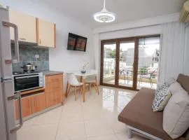 Work of Art apartment in Nea Michaniona