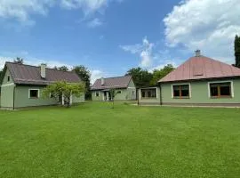 AURUM resort