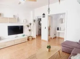 BEACH HOUSE AGUILAS - Excelente Ubicacion!! Centro con Vistas Playa Delicias con Aire