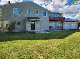 Beautiful home with mountain top views with an EV and NEMA connection!!