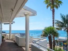 Apartment Oneroa Central with Sea Views