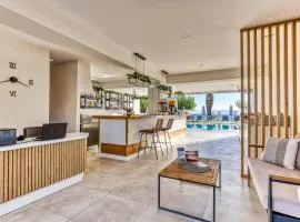 Sirocco Hotel