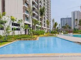 Cozy Studio Sky House Apartment near AEON & ICE BSD By Travelio