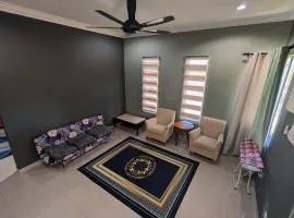 Aish Homestay