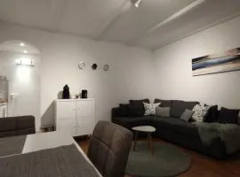 moderne Ferienwohnung - Bettwäsche, Handtücher, Internet & Nebenkosten inkl