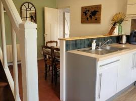 La petite maison, hotel v destinaci Le Trait