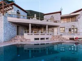 Gardenia Junior Suite In Epidavros with Shared Pool