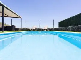 Finca Vinco II with heated pool