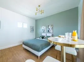 Studio coloré Entre Versailles et Paris